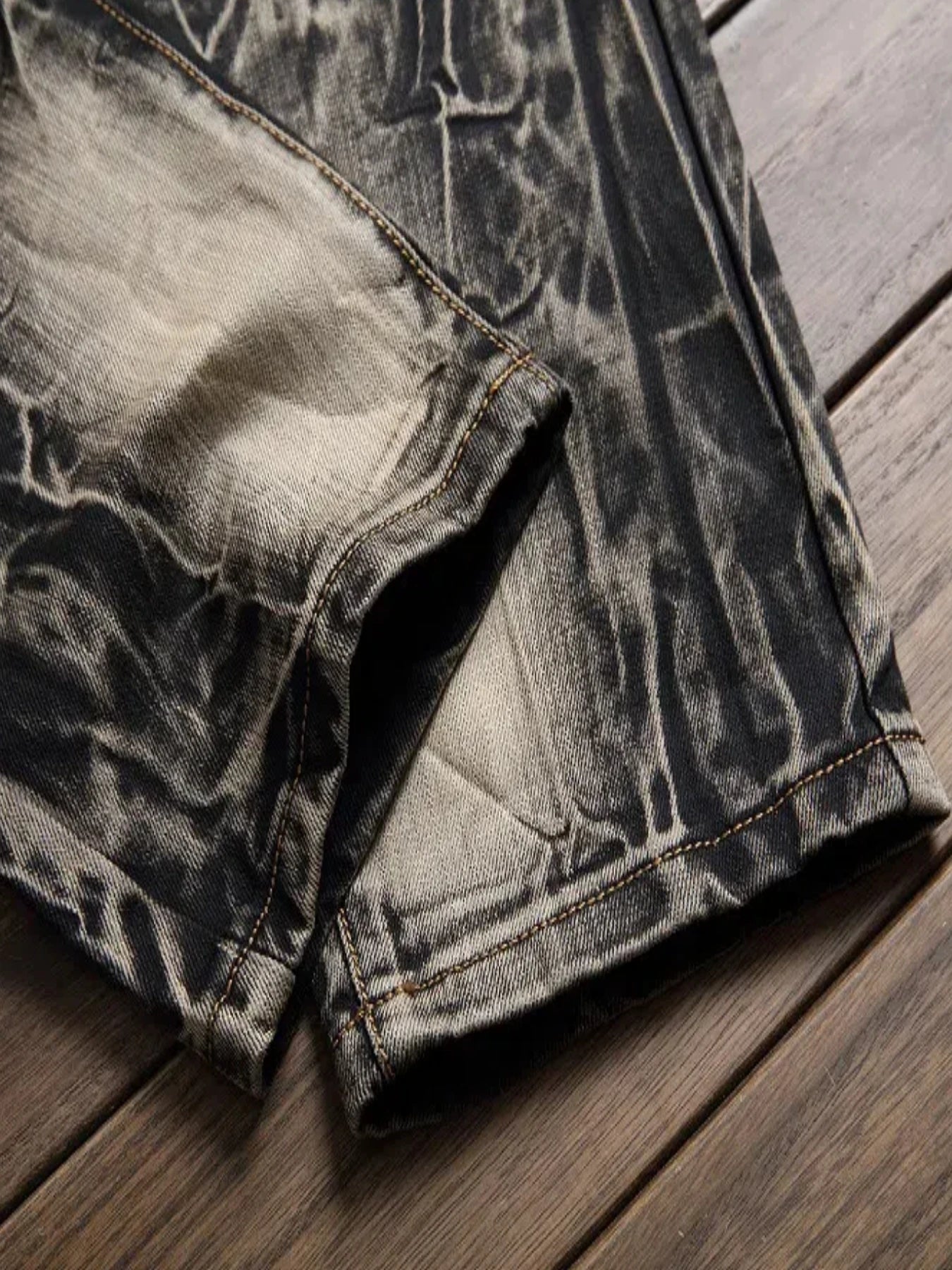 Jeans Men Street Personality Embroidered Wings Ripped Denim Pants Vintage Biker Pants