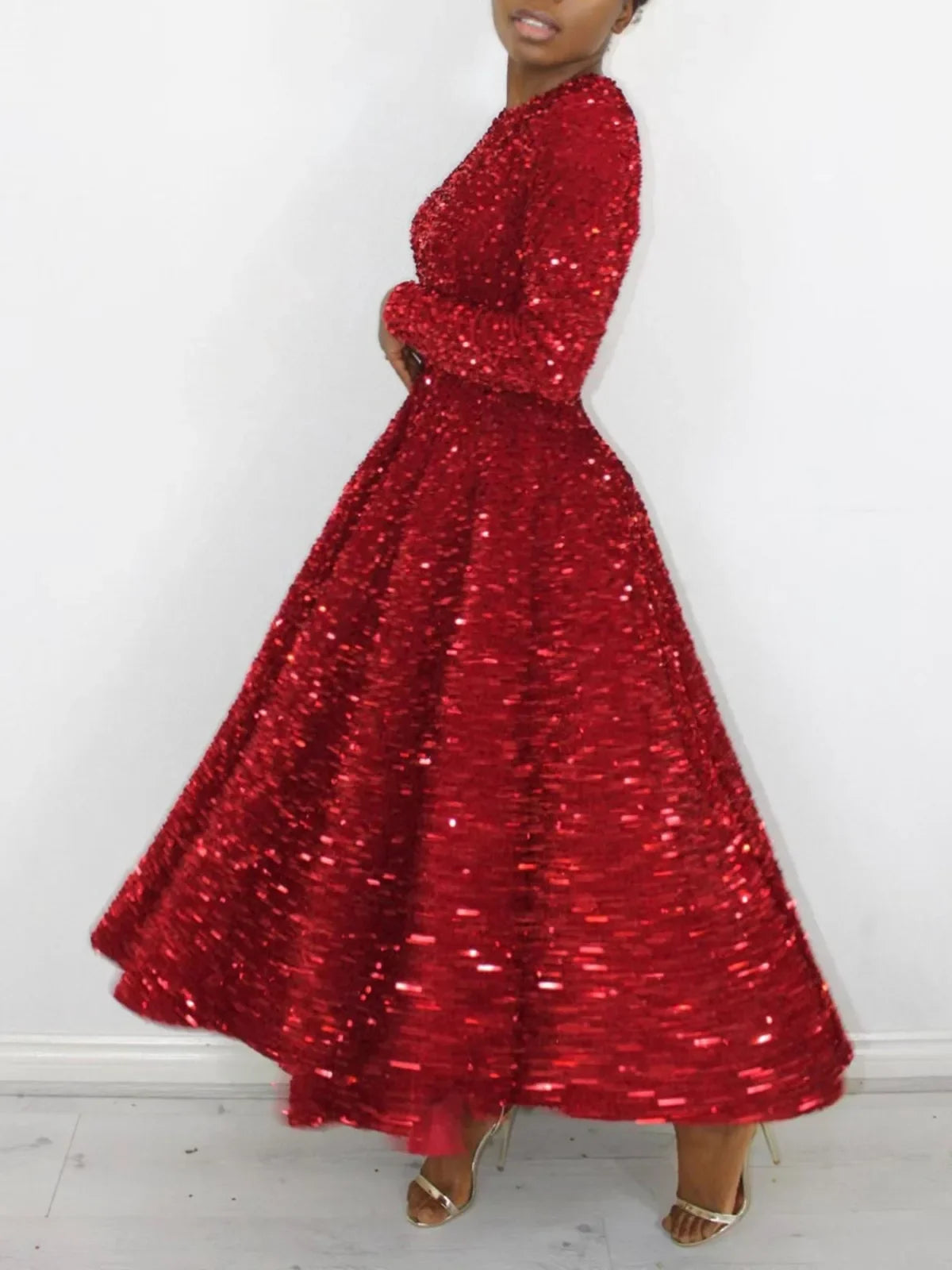 2024 Autumn Winter New Women's Dress Round Neck Long Sleeved Solid Color Sequin High Waist Temperament Mid Length Formal Dress