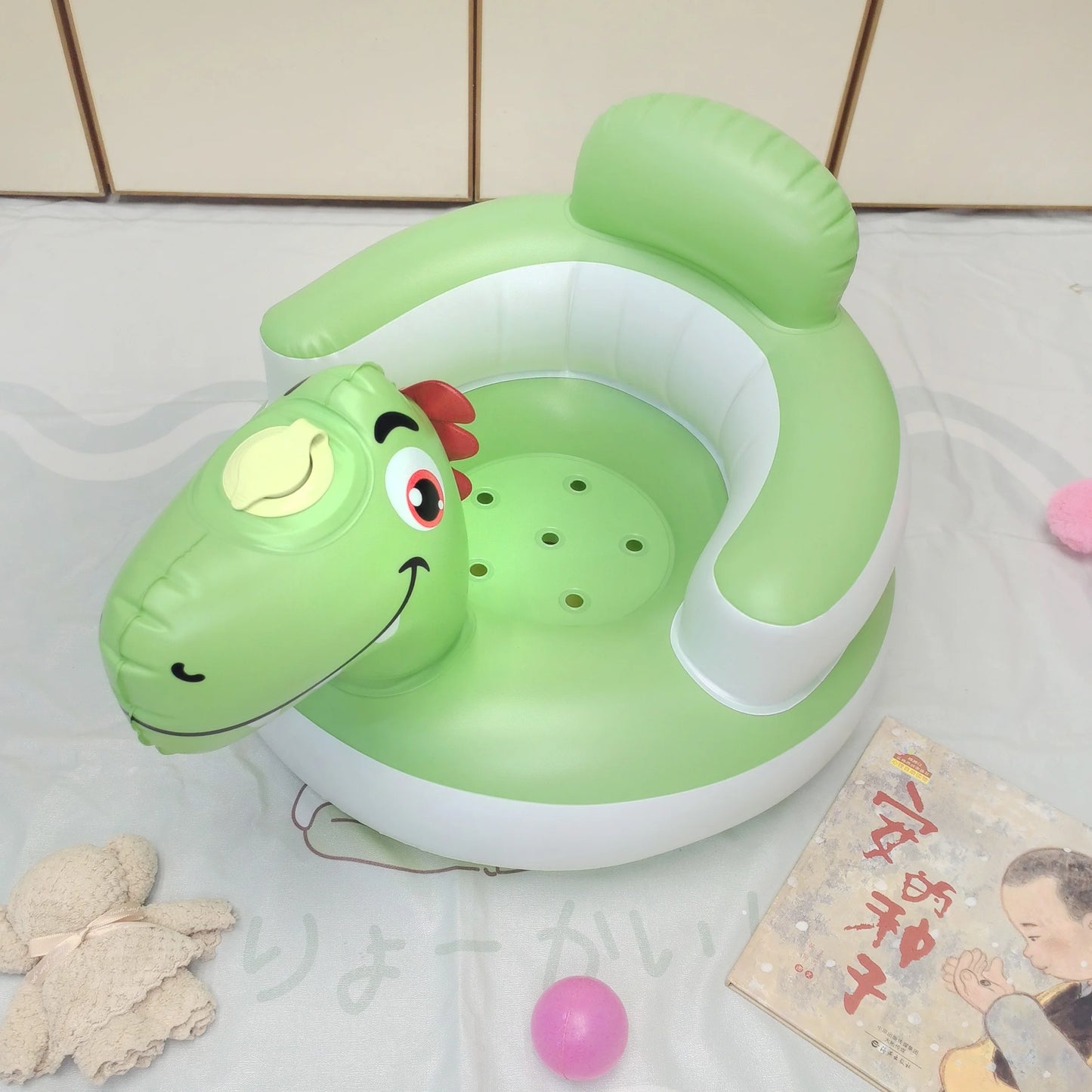 2025 New Inflatable Baby Seat with Full Enclosure, Comfortable PVC Sit Me Up Baby Chair, Built in Air Pump Blow Up Sitting Sofa